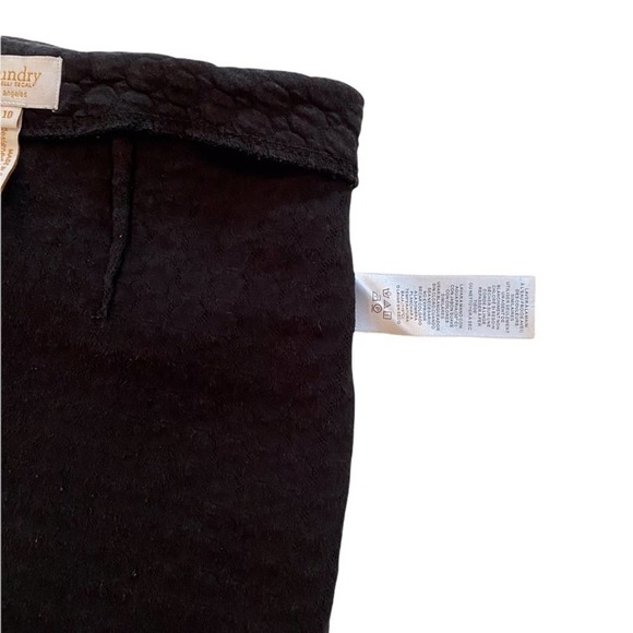 LAUNDRY BY SHELLI SEGAL Soft Quilted Knit Black Skirt with Pockets - Picture 4 of 7